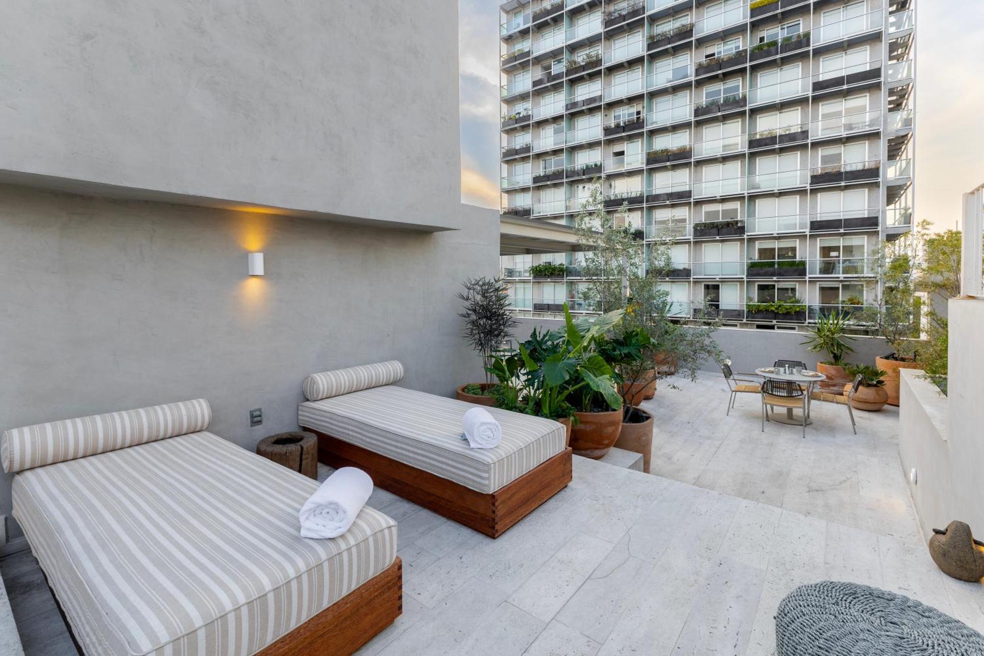 Capitalia - Luxury Apartments - Edgar Allan Poe Mexico City Exterior photo